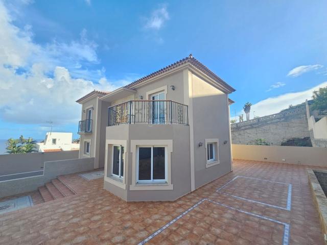 Casa pareada en venta en Garachico. Chalet a la venta Garachico. Casas pareadas.