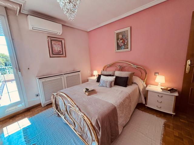 Casa pareada en venta en Getafe, Sector 3. *URBANIZACIÓN LAS LADERAS *. Casas pareadas.