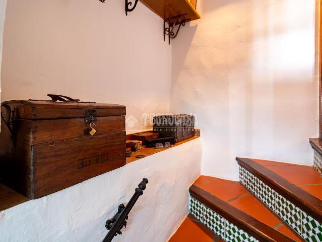 Casa pareada en venta en Granada, Barrio de Albaicín. Casa en venta en Granada. Casas pareadas.