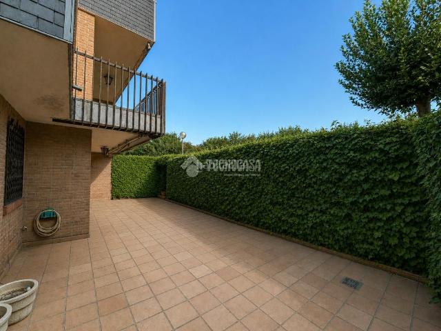 Casa pareada en venta en Griñón. Casa en venta en Griñón. Casas pareadas.