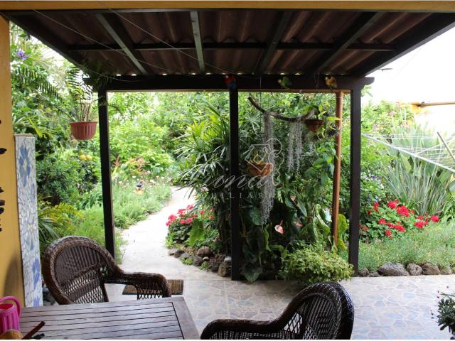 Casa pareada en venta en Empalme Tajuya