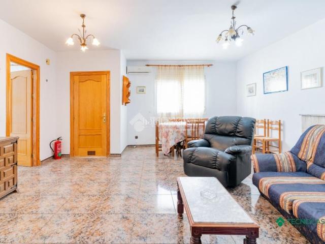Casa pareada en venta en Enix. Casa en venta en Enix. Casas pareadas.