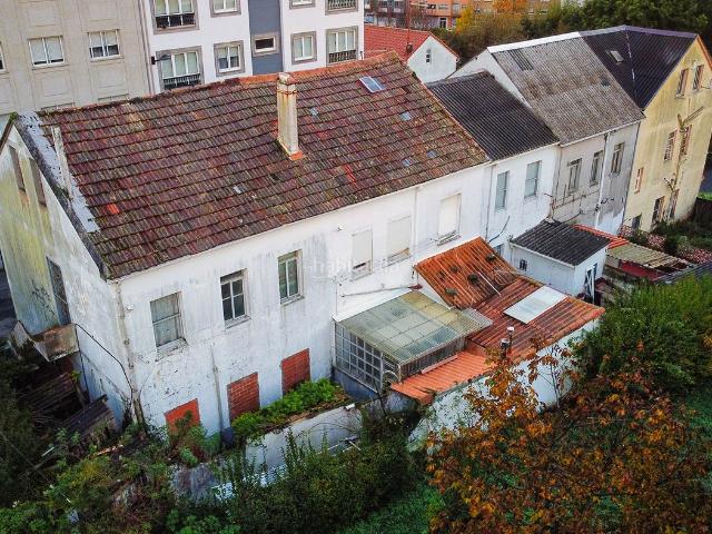 Casa pareada en venta en Ferrol, Porta Nova. Casas pareadas.