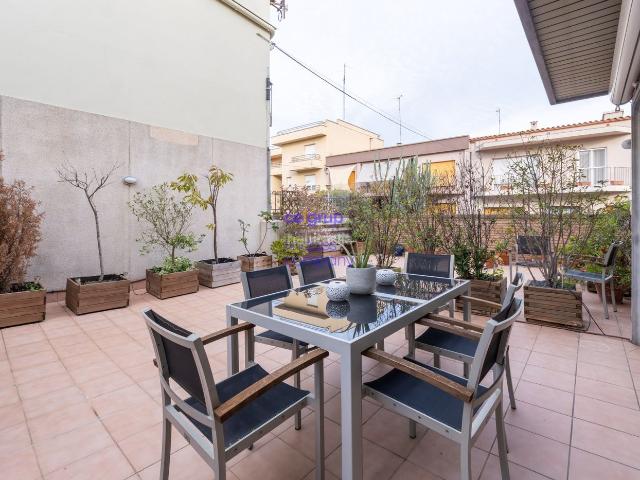 Casa pareada en venta en Figueres, Poble Nou Olivar Gran. Casa Chalet. Casas pareadas.