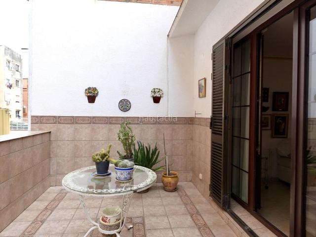 Casa pareada en venta en Hospitalet de Llobregat L´, La Torrassa. A dos calles del Parque de la Torrasa. Casas pareadas Hospitalet de Llobregat.