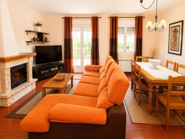 Casa pareada en venta en Herradón de Pinares. Casas pareadas Herradón de.