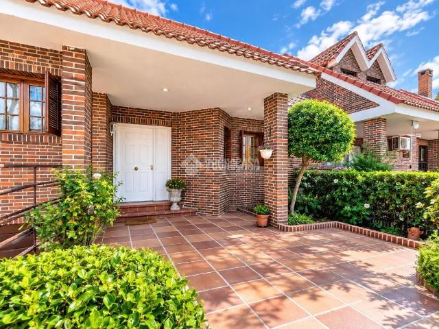 Casa pareada en venta en Illescas, Señorío de Illescas. Casa en venta en Illescas. Casas pareadas.