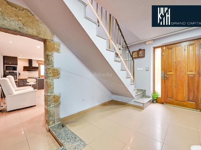 Casa pareada en venta en Juià. CASA JUIA. Casas pareadas.