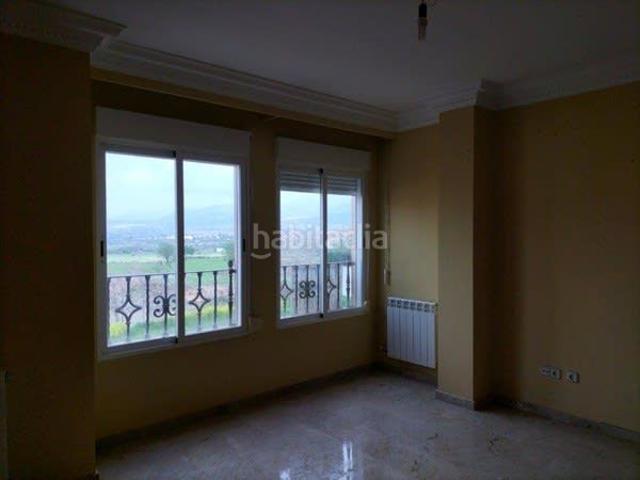 Casa pareada en venta en Ogíjares. Solvia Inmobiliaria Chalet adosado Ogíjares. Casas pareadas.
