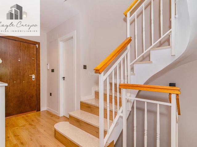 Casa pareada en venta en Ogíjares. PAREADO PREMIUM A LA ENTRADA DE OGIJARES A ESCASOS MINUTOS DEL PARQUE TECNOLOGICO DE LA SALUD. Casas pareadas.