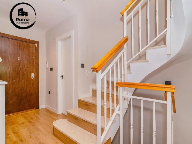 Casa pareada en venta en Ogíjares. PAREADO PREMIUM A LA ENTRADA DE OGIJARES A ESCASOS MINUTOS DEL PARQUE TECNOLOGICO DE LA SALUD. Casas pareadas.