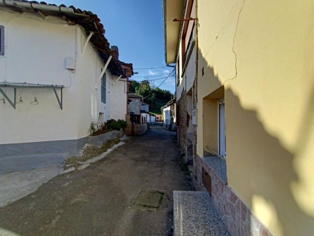 Casa pareada en venta en Oviedo, Parroquias Sur La Manjoya. Casas pareadas.