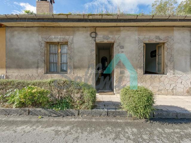 Casa pareada en venta en Oviedo, San Claudio Trubia Las Caldas. Casas pareadas.