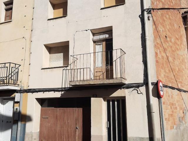 Casa pareada en venta en Linyola. Casas pareadas.
