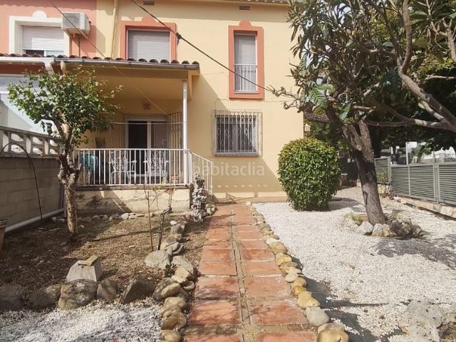 Casa pareada en venta en Lliçà de Vall. Casa con jardin. Casas pareadas Lliçà de.