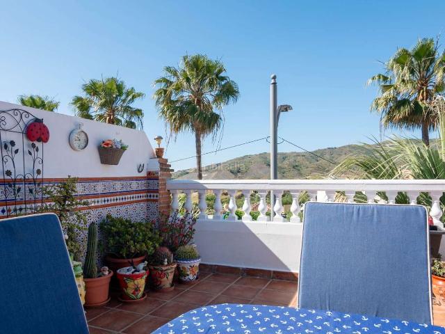 Casa pareada en venta en Molvízar. Casas pareadas.