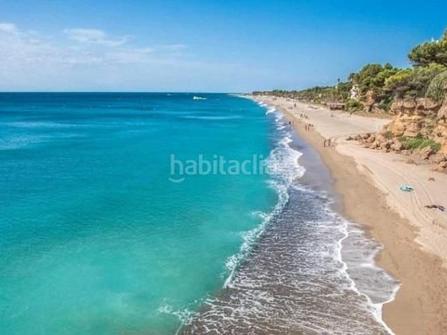 Casa pareada en venta en Mont roig del Camp, Platja de Mont roig Costa Dorada. Última unidad disponible en Rustical Montroig!. Casas pareadas Mont roig del.