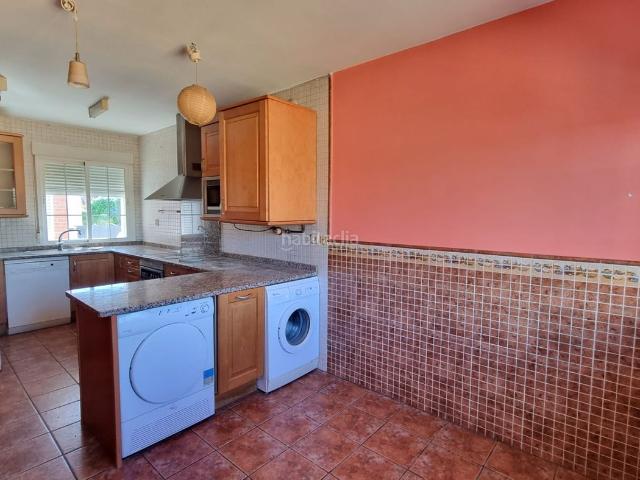 Casa pareada en venta en Moralzarzal, Iglesia Estación. Casas pareadas.