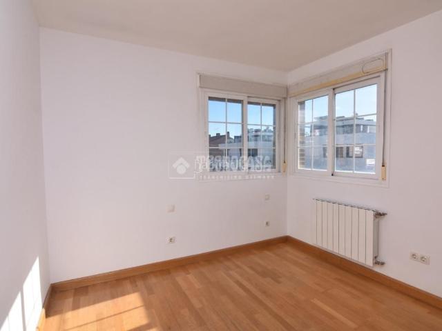 Casa pareada en venta en Móstoles, Norte Universidad. Casa en venta en Villaviciosa de odón. Casas pareadas.