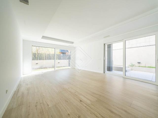 Casa pareada en venta en Madrid, Ciudad Universitaria. Casas pareadas.