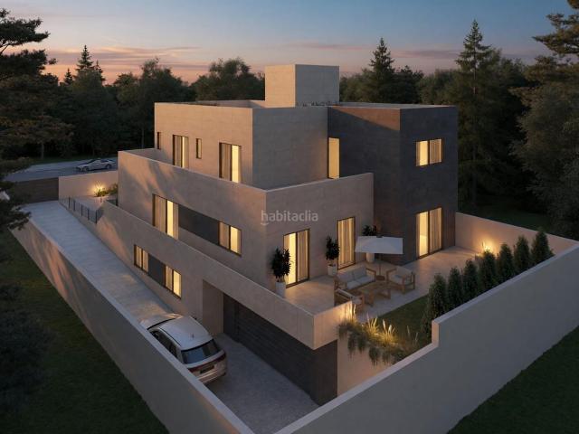 Casa pareada en venta en Madrid, Peñagrande. SISTEMA STEEL FRAMING VIVIENDA PAREADA 3 PLANTAS OPCION 4 PLANTAS. Casas pareadas.