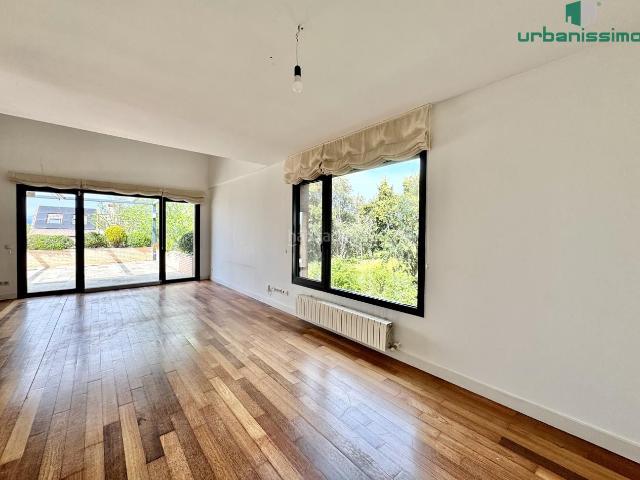 Casa pareada en venta en Madrid, Valdemarín. Valdemarin Exclusividad y tranquilidad a un paso del centro. Casas pareadas.