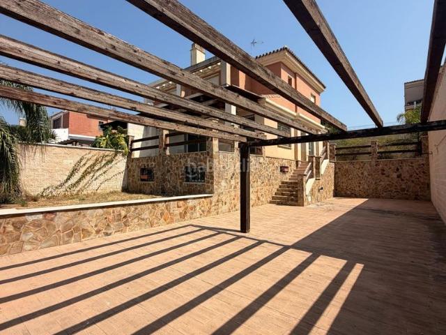 Casa pareada en venta en Málaga, Cortijo de Maza Finca Monsalvez El Olivar. CHALET PAREADO EN CORTIJO DE MAZAS. Casas pareadas.