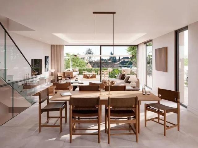 Casa pareada en venta en Málaga, Pedregalejo Morlaco. OBRA NUEVA EN EL CORAZÓN DE PEDREGALEJO. PROMOCIÓN DE LUJO UBICADA EN UN ENTORNO ÚNICO Y CONSOLIDADO, DESTACANDO POR SU PROYECTO D. Casas.