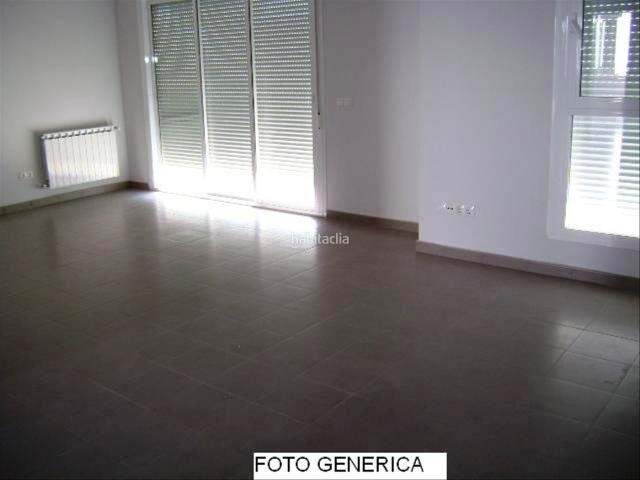 Casa pareada en venta en Marchamalo. Precioso pareado. Casas pareadas.
