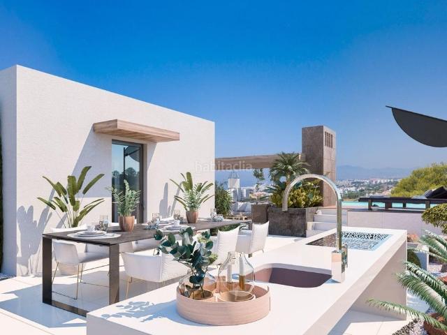 Casa pareada en venta en Marbella, Río Real. Semi Detached houses in Marbella. Casas pareadas.