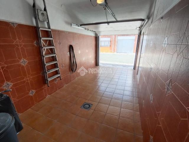 Casa pareada en venta en Mengíbar. Casa en venta en Mengíbar. Casas pareadas.