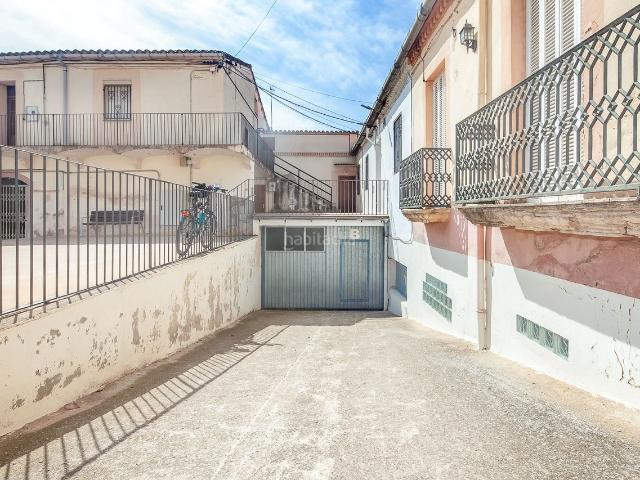 Casa pareada en venta en Navàs. Solvia Inmobiliaria Chalet adosado Navàs. Casas pareadas.