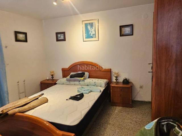 Casa pareada en venta en Narón, Alto del Castaño. casa con finca. Casas pareadas.