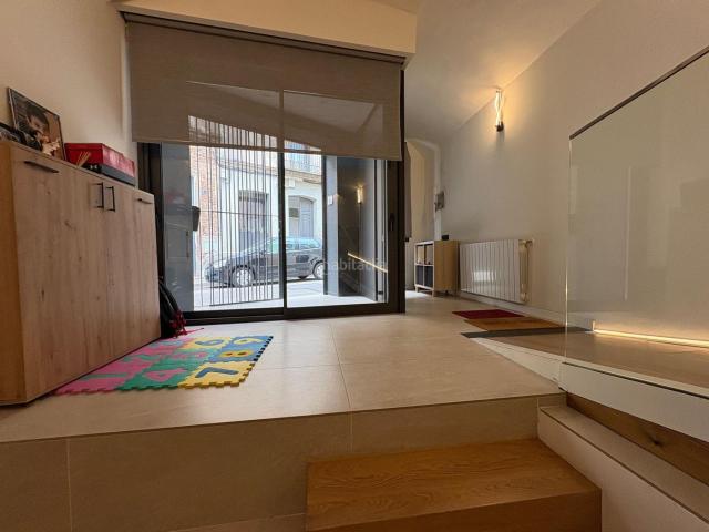 Casa pareada en venta en Sabadell, Creu Alta. Creu Alta. Triplex de diseño, junto El Corte Inglés. Casas pareadas.