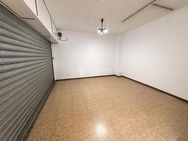 Casa pareada en venta en Sabadell, Creu de Barberà. Casa en venta en Sabadell. Casas pareadas.