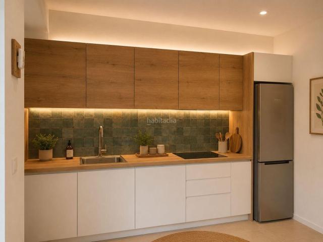 Casa pareada en venta en Sabadell, Els Merinals. CASA CON MUCHO ENCANTO, REFORMADA Y CON UNA FANTÁSTICA TERRAZA DE 30 M². Casas pareadas.