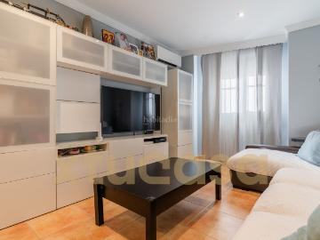 Casa pareada en venta en San Fernando, Plaza de toros Venta Vargas Capitania. CASA CON TERRAZA A TAN SOLOO UNOS MINUTOS A PIE DEL CENTRO DE SAN FERNANDO. Casas pareadas San.