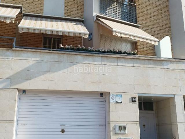 Casa pareada en venta en Sant Vicenç dels Horts. CASA PAREADA EN VENTA. Casas pareadas Sant Vicenç dels.