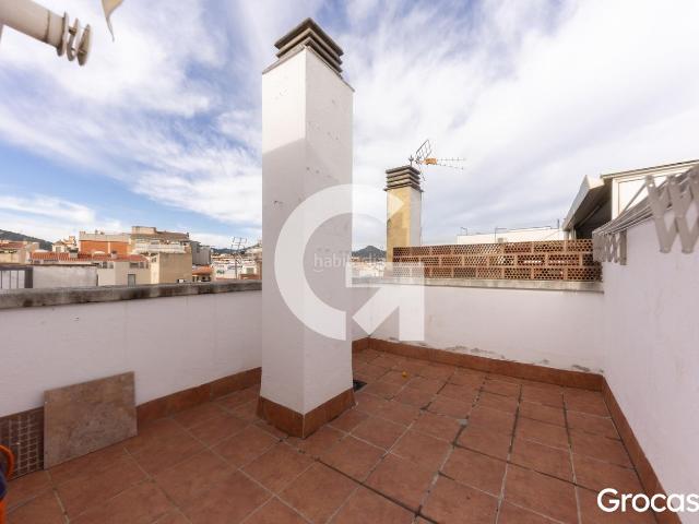 Casa pareada en venta en Sant Boi de Llobregat, Centre. CASA ADOSADA CON TERRAZA EN EL CENTRO. Casas pareadas Sant Boi de.