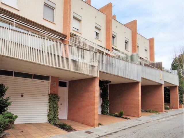 Casa pareada en venta en Sant Fruitós de Bages. Casa pareada en venta en Pineda de Bages. Casas pareadas Sant Fruitós de.