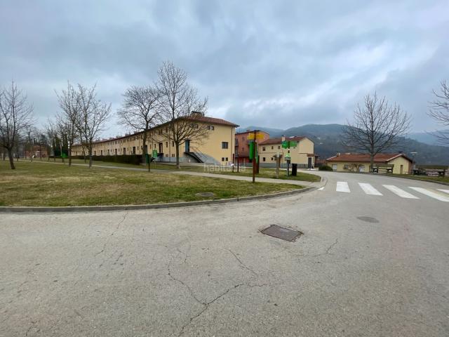 Casa pareada en venta en Sant Joan de les Abadesses Pirineos. Casa de 171 m2 a Sant Joan de les Abadesses. Casas pareadas Sant Joan de les.