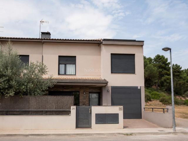 Casa pareada en venta en Sant Julià de Vilatorta. Oportunitat casa. Casas pareadas Sant Julià de.