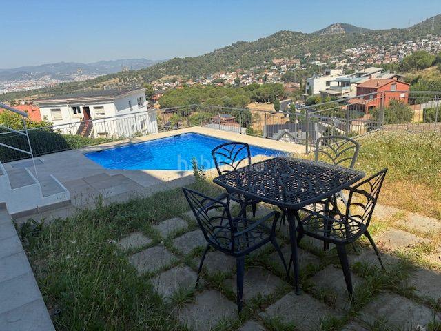 Casa pareada en venta en Sant Just Desvern, La Miranda Can Candeler. Casa en zona residencial. Casas pareadas Sant Just.