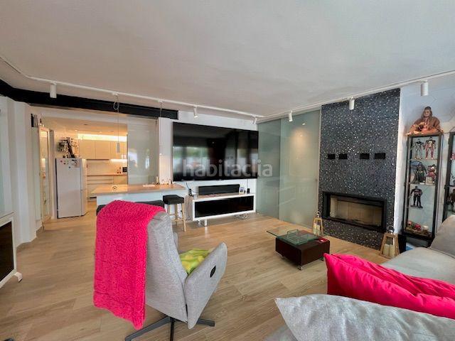 Casa pareada en venta en Sant Pere de Ribes, Vallpineda Rocamar. Bungalow completamente reformado con piscina privada, placas solares y espacio independiente. Casas pareadas Sant Pere de.