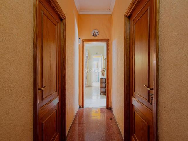 Casa pareada en venta en Santa Cruz de Tenerife, César Casariego Santa Clara Nuevo Obrero. CASA UNIFAMILIAR CON TERRENO URBANO Y GRANDES POSIBILIDADES EN OFRA. Casas pareadas Santa Cruz de.