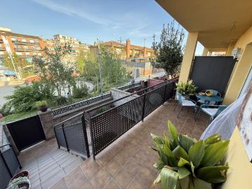 Casa pareada en venta en Santa Eulàlia de Ronçana. FANTASTICA CASA PARELLADA. Casas pareadas Santa Eulàlia de.