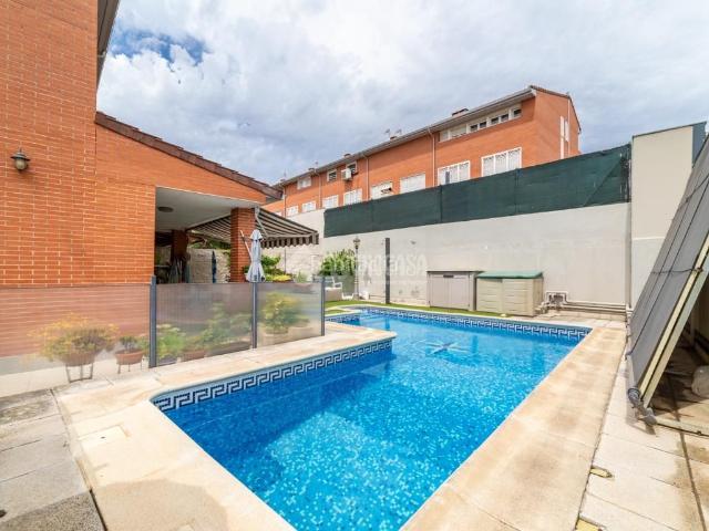 Casa pareada en venta en Paracuellos de Jarama, Miramadrid. Casa en venta en Paracuellos de jarama. Casas pareadas Paracuellos de.