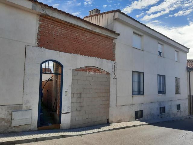 Casa adosada en venta en Pezuela de las Torres. Oportunidad de Inversión en Pezuela de las Torres Viviendas Unifamiliares Adosadas. Casas adosadas Pezuela de las.