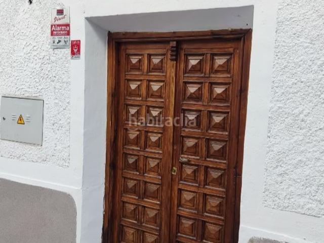 Casa pareada en venta en Puebla de Don Fadrique. Ocasión venta de caasa centro Puebla con garage y tres plantas para turismo rural. Casas pareadas Puebla de Don.