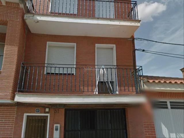 Casa pareada en venta en Puebla de Don Rodrigo. VIVIENDA EN BUENAS CONDICIONES. Casas pareadas Puebla de Don.